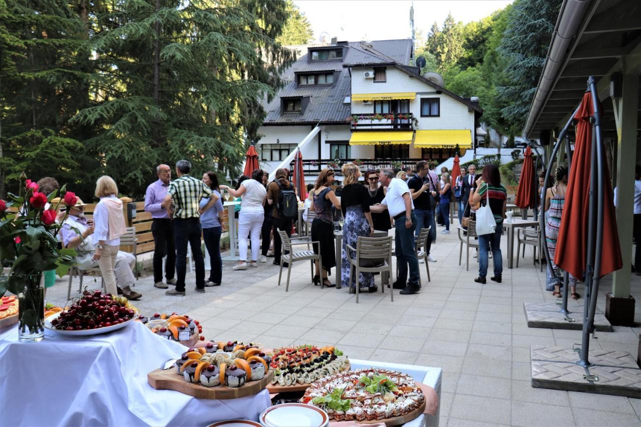 Hotel Trayal Kruševac Exterior foto