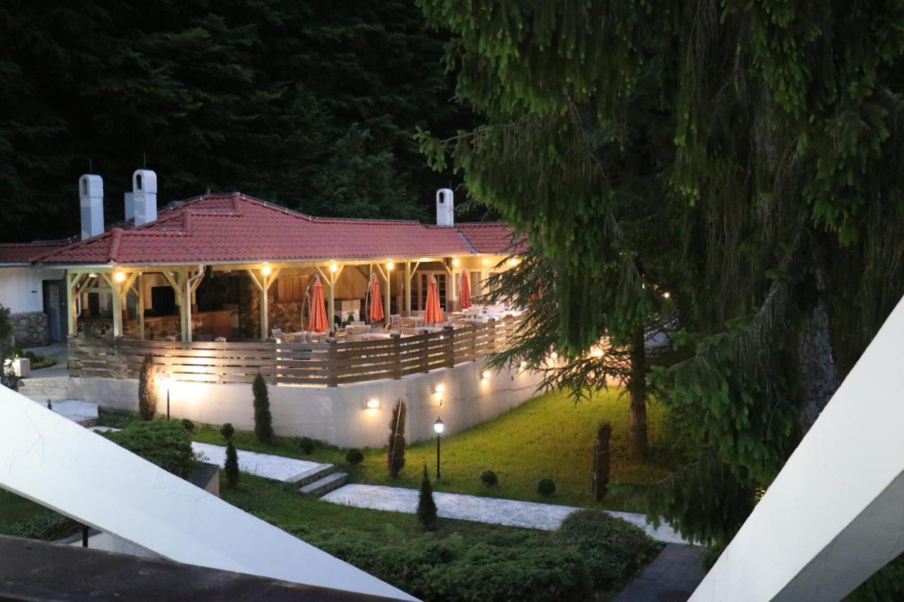 Hotel Trayal Kruševac Exterior foto